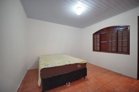 Suíte 2 de casa para alugar com 3 quartos, 240m² em Campeche, Florianópolis
