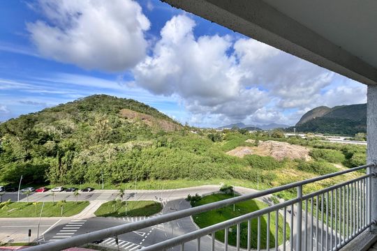 Varanda de apartamento à venda com 3 quartos, 60m² em Barra da Tijuca, Rio de Janeiro