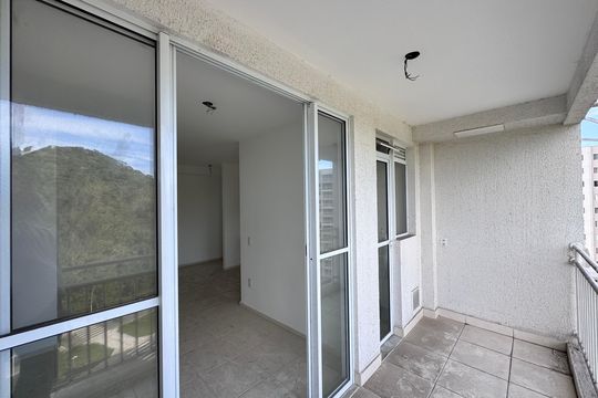 Varanda de apartamento à venda com 3 quartos, 60m² em Barra da Tijuca, Rio de Janeiro