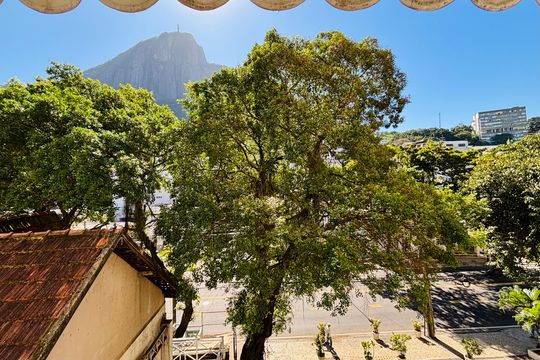 Apartamento à venda com 3 quartos, 100m² em Humaitá, Rio de Janeiro