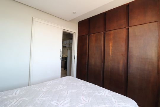 Quarto de apartamento para alugar com 1 quarto, 50m² em Centro, Uberlândia