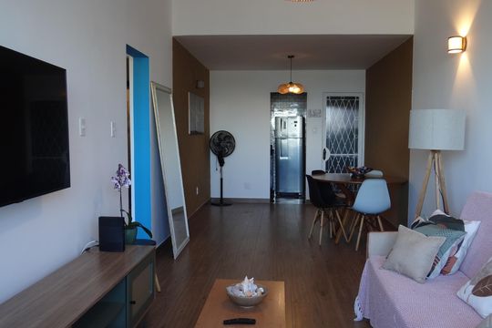 Sala de apartamento para alugar com 3 quartos, 67m² em Barra da Tijuca, Rio de Janeiro