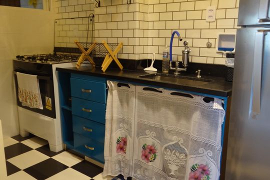 cozinha de apartamento para alugar com 3 quartos, 67m² em Barra da Tijuca, Rio de Janeiro
