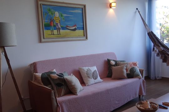 Sala de apartamento para alugar com 3 quartos, 67m² em Barra da Tijuca, Rio de Janeiro