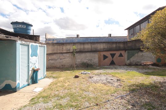 Quintal de casa para alugar com 3 quartos, 170m² em Céu Azul, Belo Horizonte