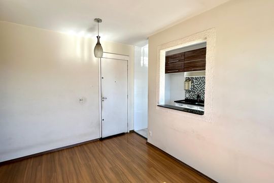 Sala de apartamento para alugar com 2 quartos, 48m² em Ponte Grande, Guarulhos