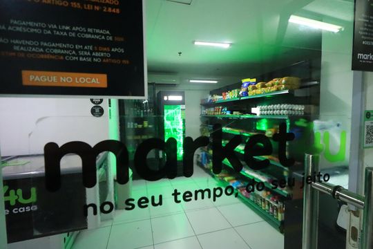 Apartamento para alugar com 1 quarto, 59m² em Caminho das Árvores, Salvador