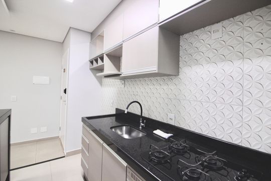 Cozinha de apartamento para alugar com 2 quartos, 48m² em Jardim Rodrigues Alves, Ferraz de Vasconcelos
