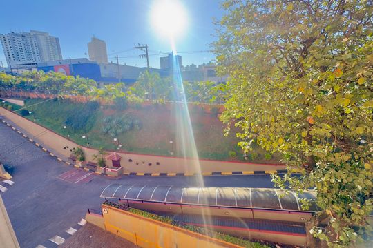 Vista janela quarto de apartamento à venda com 2 quartos, 60m² em Gopouva, Guarulhos