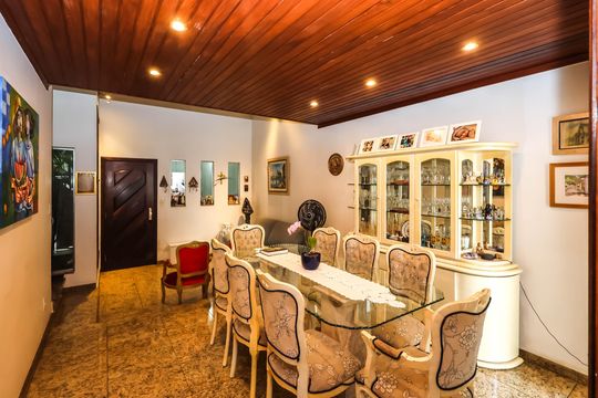 Casa à venda com 3 quartos, 200m² em Ipiranga, São Paulo