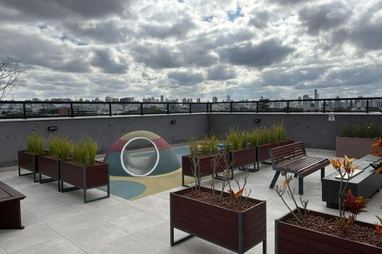 Área comum - Playground de kitnet/studio à venda com 1 quarto, 17m² em Rebouças, Curitiba