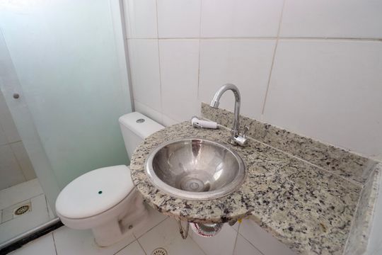 Suíte de apartamento para alugar com 2 quartos, 49m² em Tancredo Neves, Salvador