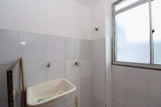 Área de Serviço de apartamento para alugar com 2 quartos, 49m² em Tancredo Neves, Salvador