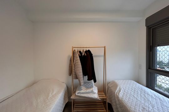 Quarto  de apartamento para alugar com 1 quarto, 37m² em Santo Amaro, São Paulo