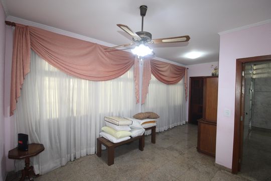 Casa para alugar com 2 quartos, 200m² em Casa Verde Alta, São Paulo