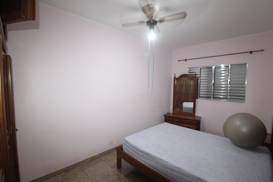 Quarto 1 de casa para alugar com 2 quartos, 200m² em Casa Verde Alta, São Paulo