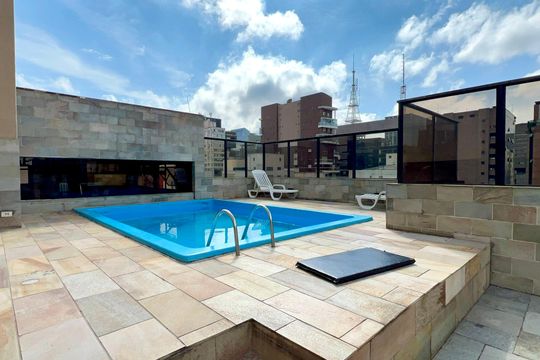 Piscina de apartamento para alugar com 1 quarto, 40m² em Jardim Paulista, São Paulo