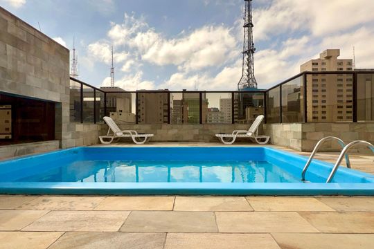 Piscina de apartamento para alugar com 1 quarto, 40m² em Jardim Paulista, São Paulo