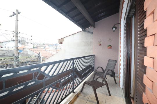 Varanda Quarto 1 suíte de casa para alugar com 3 quartos, 293m² em Jardim Santo Alberto, Santo André