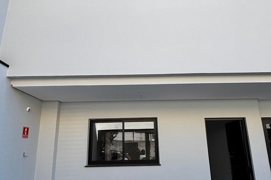 Garagem de casa à venda com 3 quartos, 126m² em Vila Pires, Santo André