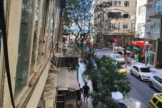 Vista de kitnet/studio para alugar com 1 quarto, 25m² em Copacabana, Rio de Janeiro