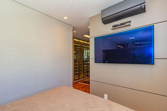 Suíte 1 de apartamento à venda com 3 quartos, 147m² em Campo Belo, São Paulo