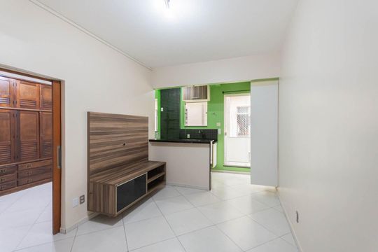 Apartamento para alugar com 1 quarto, 42m² em Tijuca, Rio de Janeiro