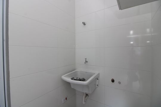 Área de Serviço de apartamento para alugar com 2 quartos, 40m² em Vila Lais, São Paulo