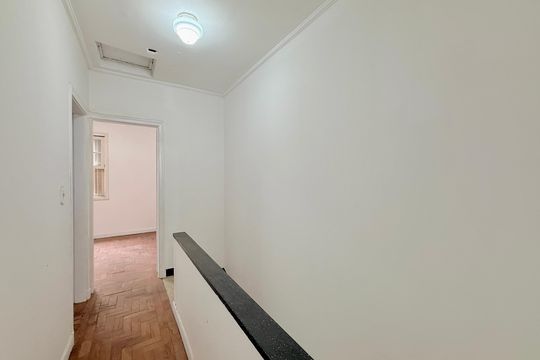 Corredor Quartos de casa à venda com 3 quartos, 170m² em Santo Amaro, São Paulo