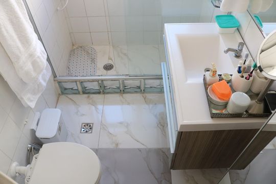 Banheiro de apartamento para alugar com 1 quarto, 60m² em Barra Funda, São Paulo