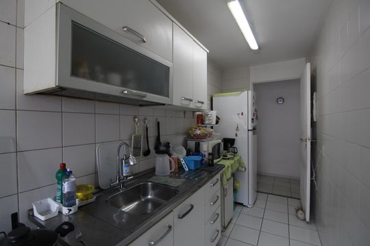 Cozinha de apartamento à venda com 3 quartos, 75m² em Tanque, Rio de Janeiro