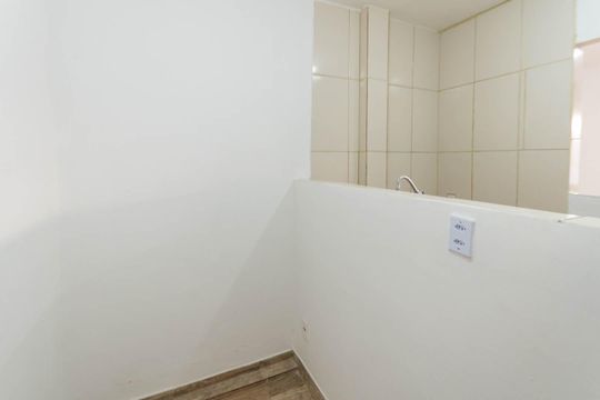 Cozinha de casa para alugar com 1 quarto, 50m² em Benfica, Rio de Janeiro