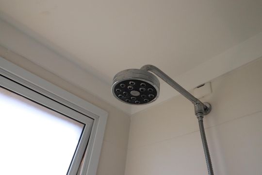 Banheiro suite 2 de apartamento para alugar com 3 quartos, 194m² em Jardim Nova Alianca Sul, Ribeirão Preto