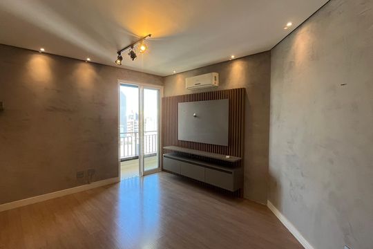Apartamento para alugar com 2 quartos, 70m² em Vila Itapura, Campinas