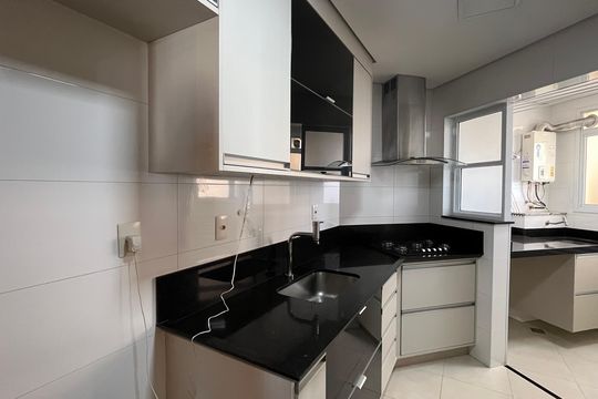 Apartamento para alugar com 2 quartos, 70m² em Vila Itapura, Campinas