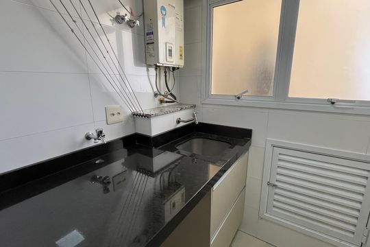Apartamento para alugar com 2 quartos, 70m² em Vila Itapura, Campinas