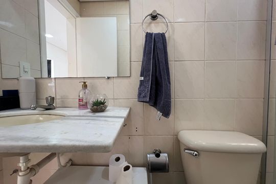 Banheiro Social de apartamento à venda com 3 quartos, 75m² em São Luiz, Belo Horizonte