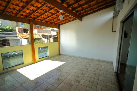 Área de serviço  de casa para alugar com 2 quartos, 125m² em Jardim Nova Petrópolis, São Bernardo do Campo