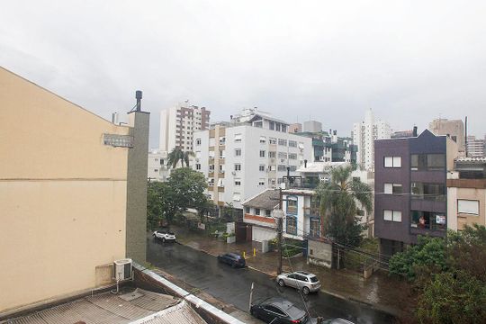 Quarto 2 Vista de apartamento à venda com 2 quartos, 81m² em Petrópolis, Porto Alegre