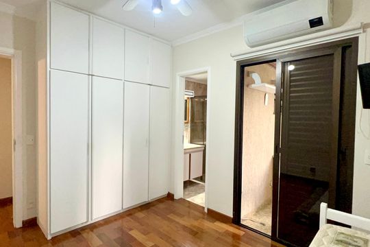 Suíte 2 de apartamento para alugar com 4 quartos, 210m² em Paraíso, São Paulo