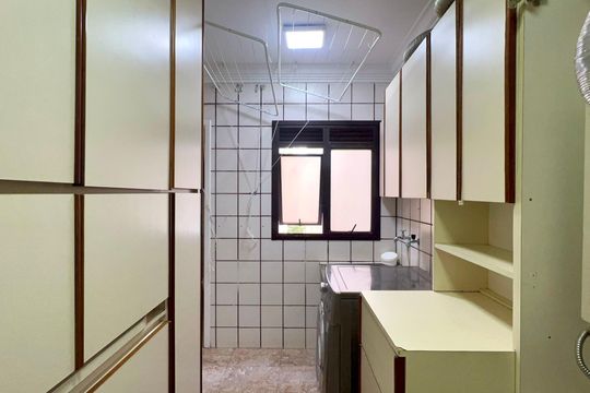 Área de Serviço de apartamento para alugar com 4 quartos, 210m² em Paraíso, São Paulo