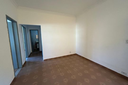 Sala de casa para alugar com 2 quartos, 55m² em Marechal Hermes , Rio de Janeiro