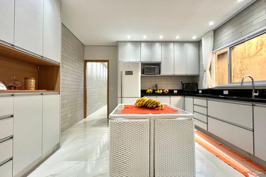 Cozinha de casa à venda com 2 quartos, 250m² em Vila Fachini, São Paulo