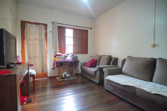 Casa à venda com 3 quartos, 180m² em Scharlau, São Leopoldo