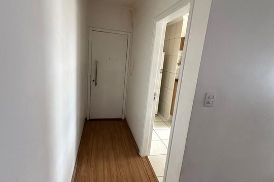 Corredor de apartamento para alugar com 2 quartos, 87m² em Éden, Sorocaba