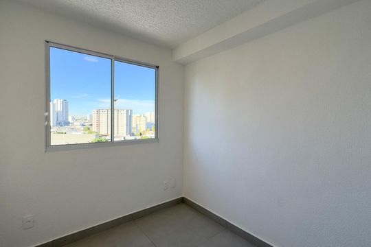 Quarto 2 de apartamento para alugar com 2 quartos, 32m² em Jardim Caravelas, São Paulo