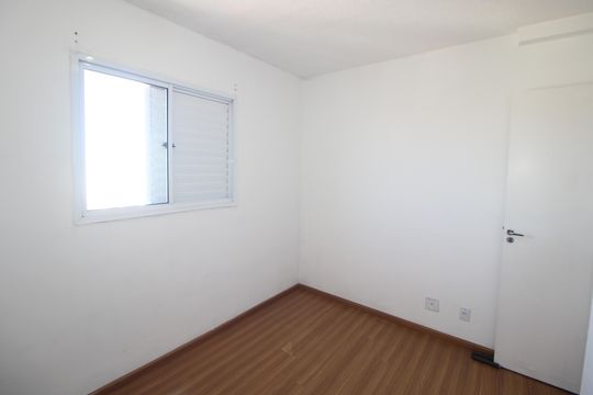 Quarto 1 de apartamento para alugar com 2 quartos, 49m² em Vila Roque, São Paulo