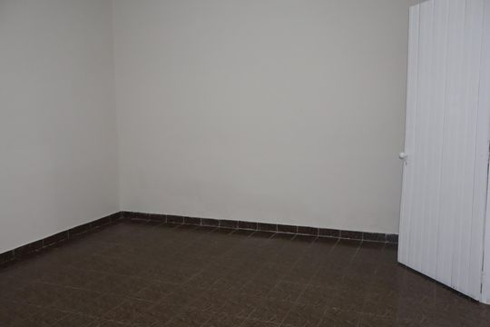 Quarto de casa para alugar com 1 quarto, 60m² em Vila California, São Paulo