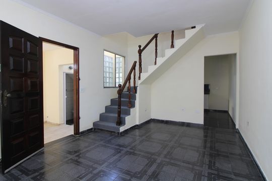 Sala de casa para alugar com 2 quartos, 130m² em Jardim Penha, São Paulo