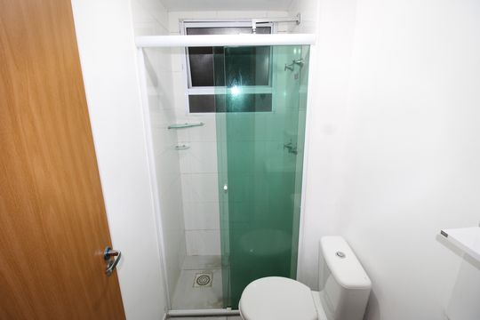 Banheiro de apartamento à venda com 2 quartos, 41m² em Parada Xv de Novembro, São Paulo